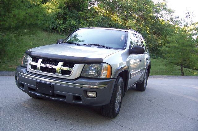 Isuzu Ascender 2004 photo 1