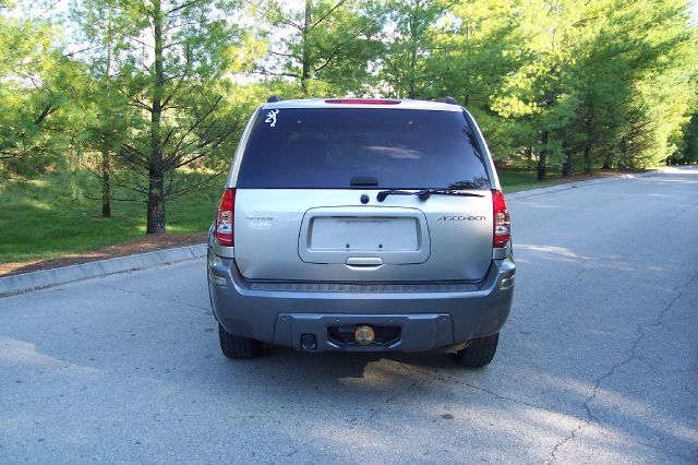 Isuzu Ascender 2004 photo 2