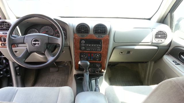 Isuzu Ascender 2005 photo 5