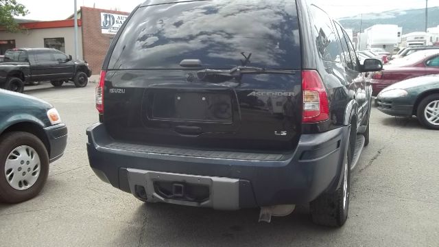 Isuzu Ascender 2005 photo 2