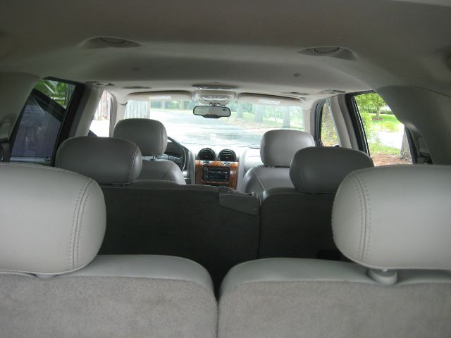 Isuzu Ascender 2006 photo 1