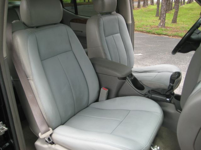 Isuzu Ascender 2006 photo 14