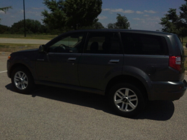 Isuzu Axiom 2002 photo 1