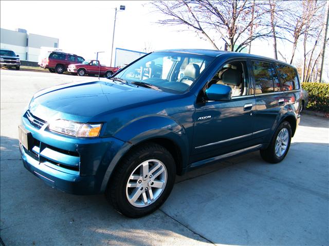 Isuzu Axiom 2002 photo 1