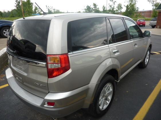 Isuzu Axiom 2004 photo 3