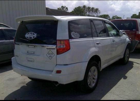 Isuzu Axiom 2004 photo 1