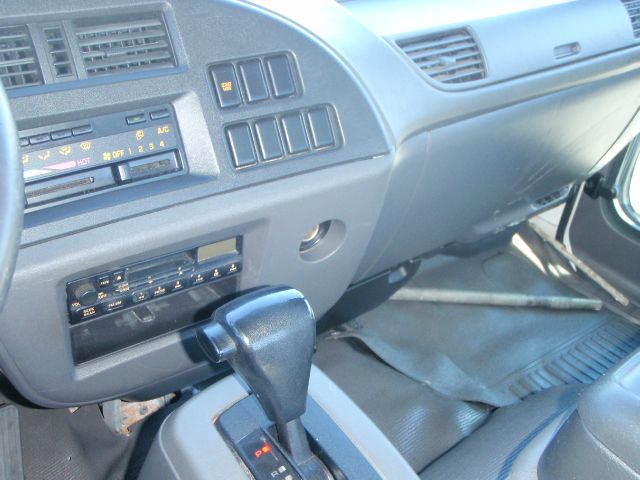 Isuzu FRR 2003 photo 8