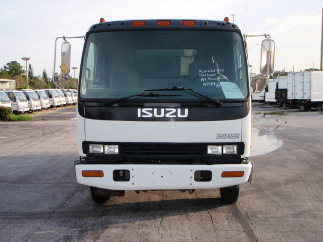 Isuzu FRR 2003 photo 1