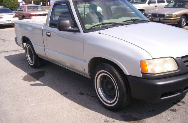 Isuzu Hombre 1996 photo 3