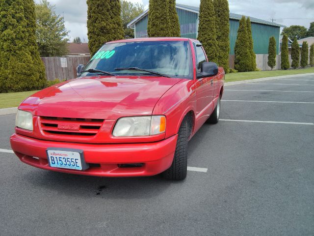 Isuzu Hombre 1996 photo 2