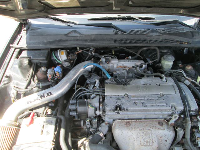 Isuzu NPR 1997 photo 4