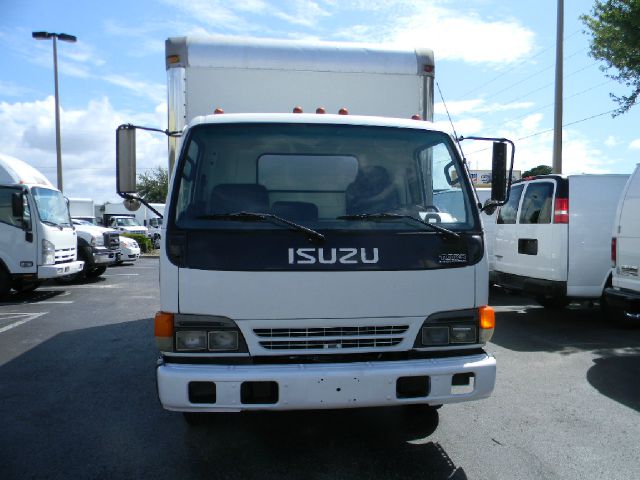 Isuzu NPR 1997 photo 13