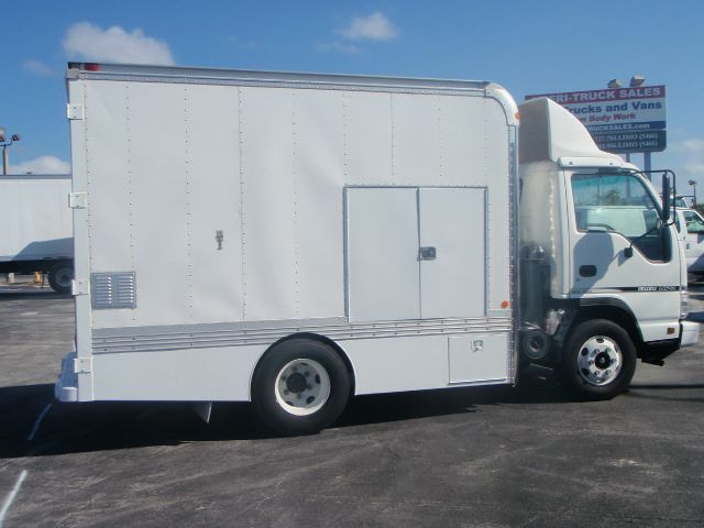 Isuzu NPR 2007 photo 5