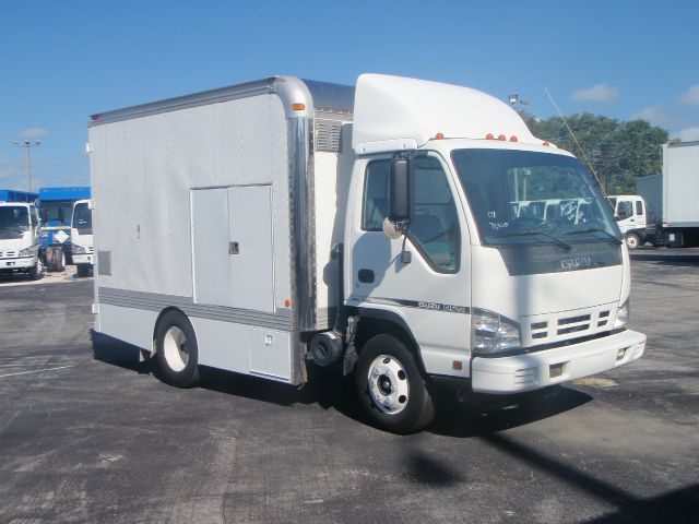 Isuzu NPR 2007 photo 9