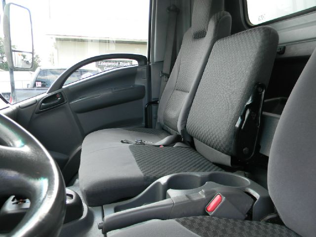 Isuzu NPR 2008 photo 14