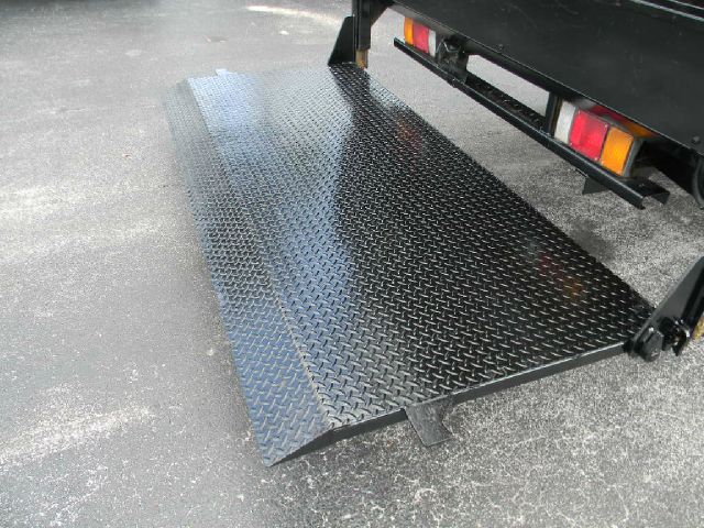 Isuzu NPR 2008 photo 3