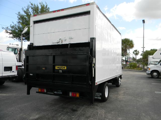 Isuzu NPR 2008 photo 6