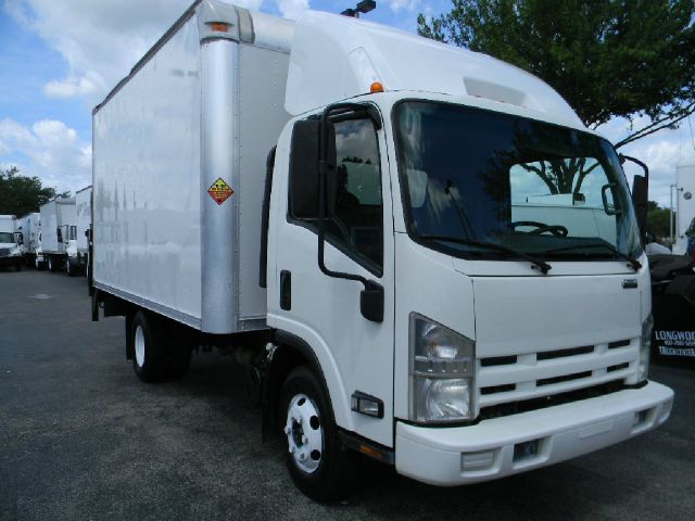 Isuzu NPR 2008 photo 8
