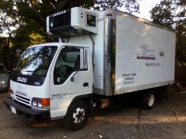 Isuzu NPR HD 2001 photo 3