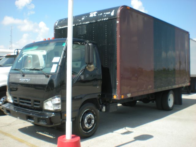 Isuzu NQR 2007 photo 1