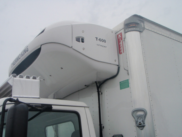 Isuzu NQR 2007 photo 11