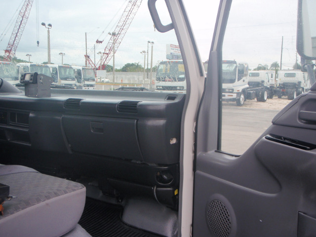 Isuzu NQR 2007 photo 7