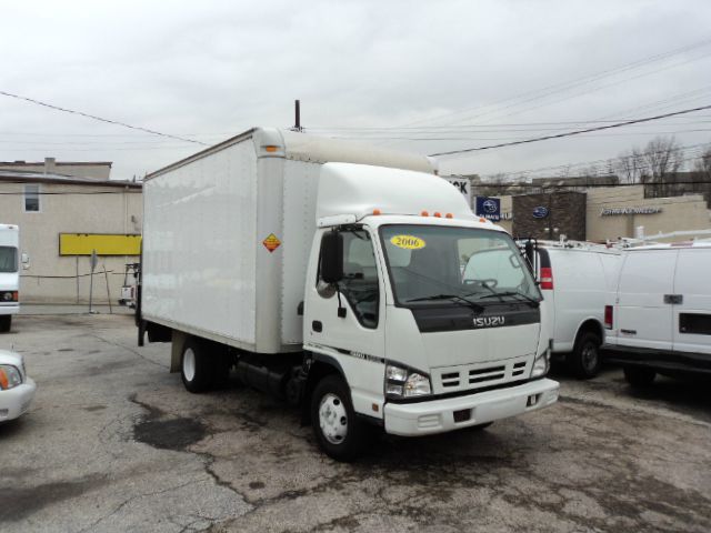 Isuzu NPR HD 2006 photo 1