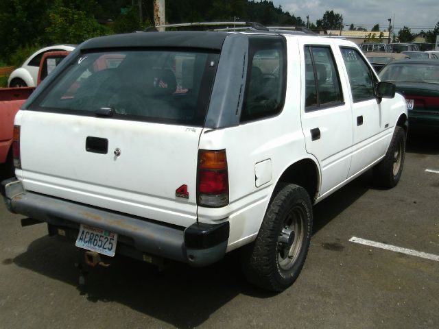Isuzu Rodeo 1991 photo 3