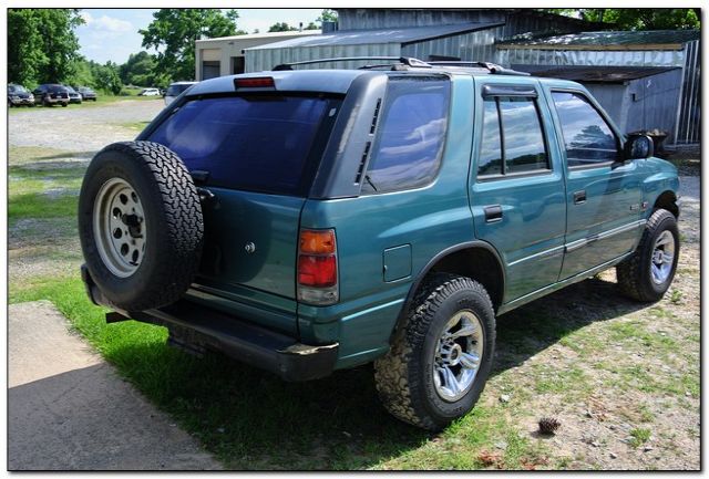 Isuzu Rodeo 1994 photo 2