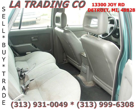 Isuzu Rodeo 1996 photo 4