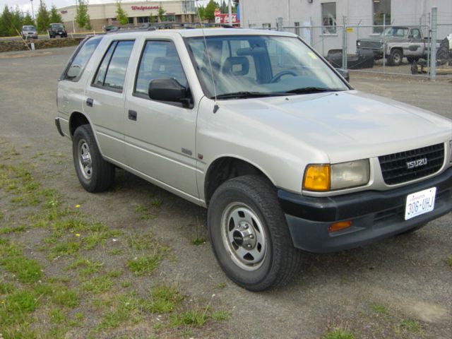 Isuzu Rodeo 1996 photo 1