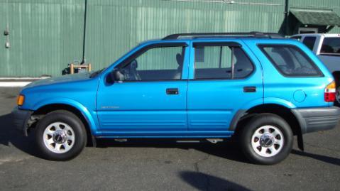 Isuzu Rodeo XR Sport Utility