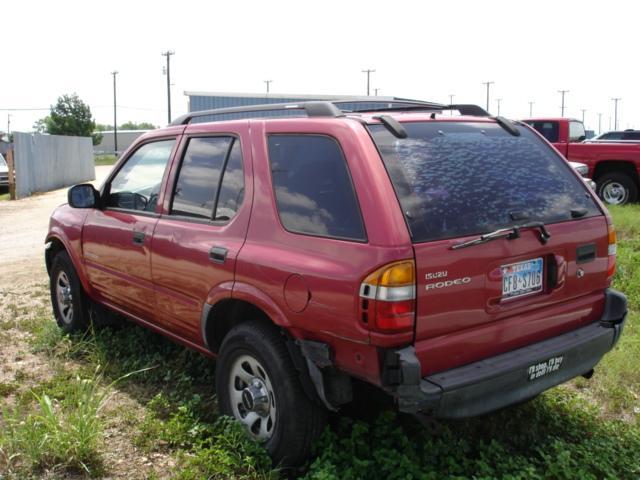 Isuzu Rodeo 1998 photo 2