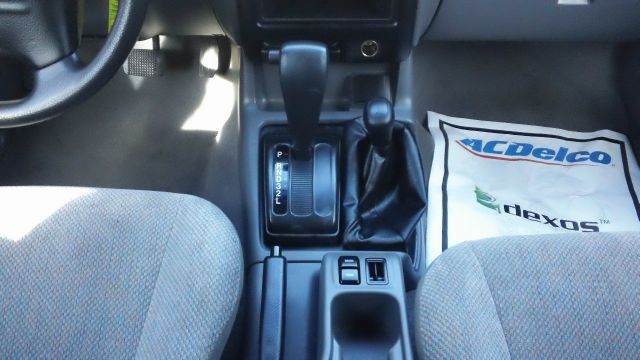 Isuzu Rodeo 1999 photo 8