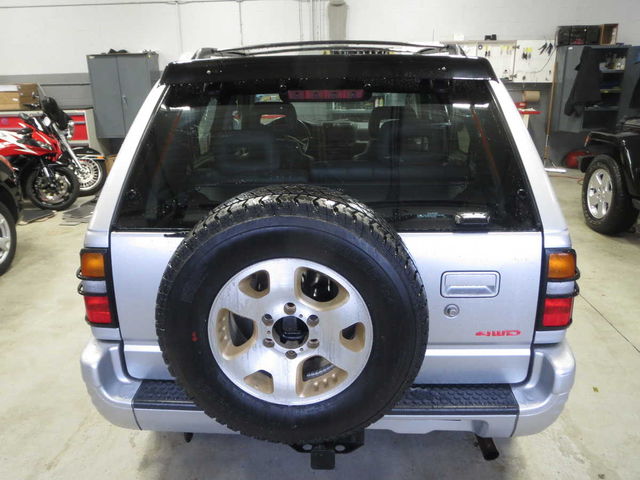 Isuzu Rodeo 1999 photo 3