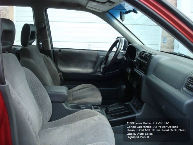Isuzu Rodeo 1999 photo 6