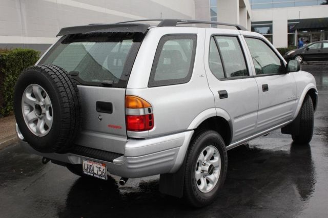 Isuzu Rodeo 1999 photo 2