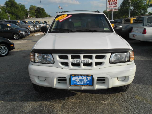 Isuzu Rodeo 2000 photo 3