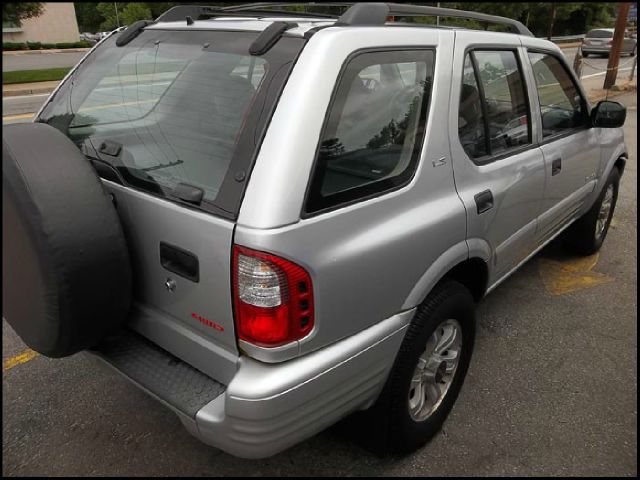 Isuzu Rodeo 2000 photo 1