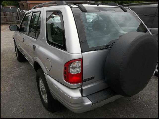 Isuzu Rodeo 2000 photo 2