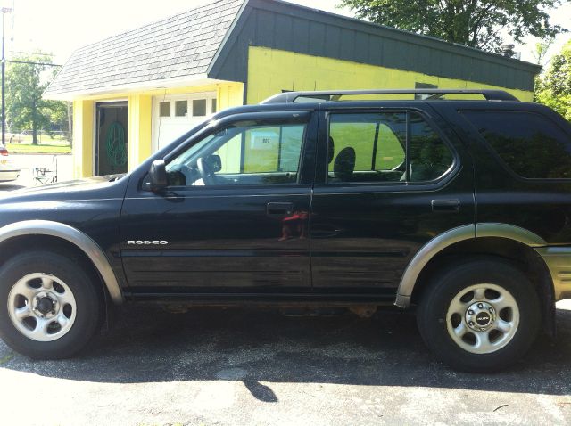 Isuzu Rodeo 2001 photo 3