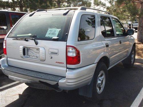 Isuzu Rodeo 2001 photo 2