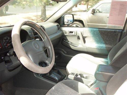 Isuzu Rodeo 2001 photo 1