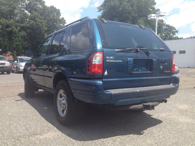 Isuzu Rodeo 2001 photo 1