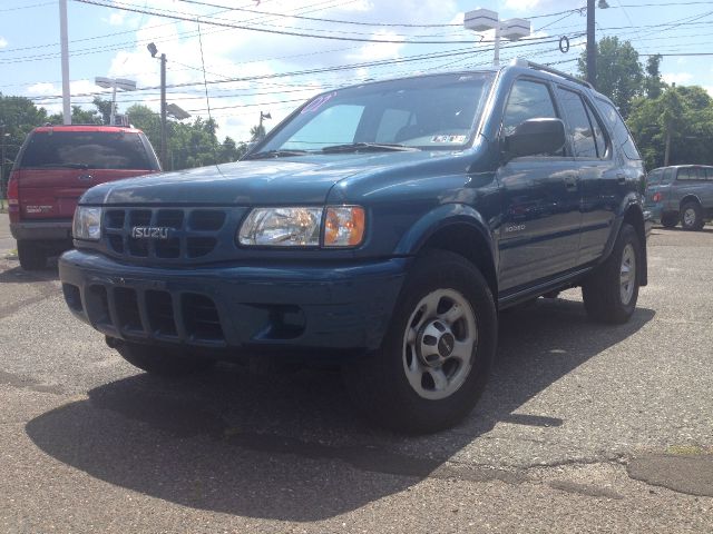 Isuzu Rodeo 2001 photo 2
