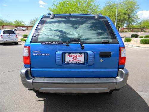 Isuzu Rodeo 2001 photo 1