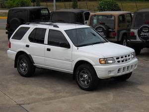 Isuzu Rodeo 2001 photo 2