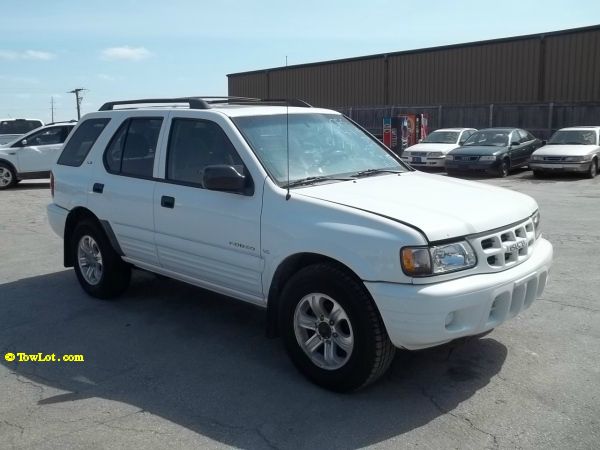 Isuzu Rodeo 2001 photo 2