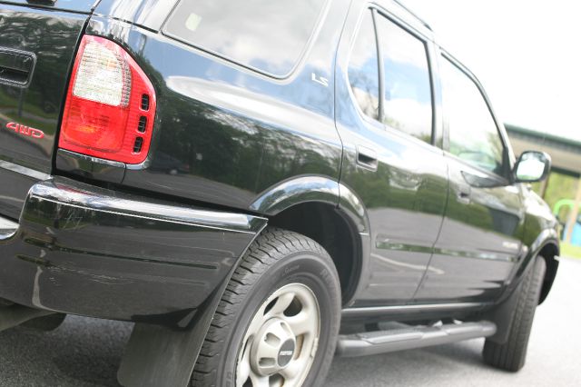 Isuzu Rodeo 2001 photo 1