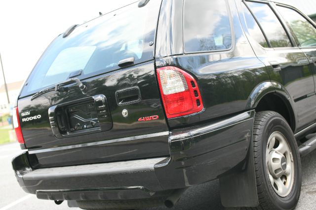 Isuzu Rodeo 2001 photo 10